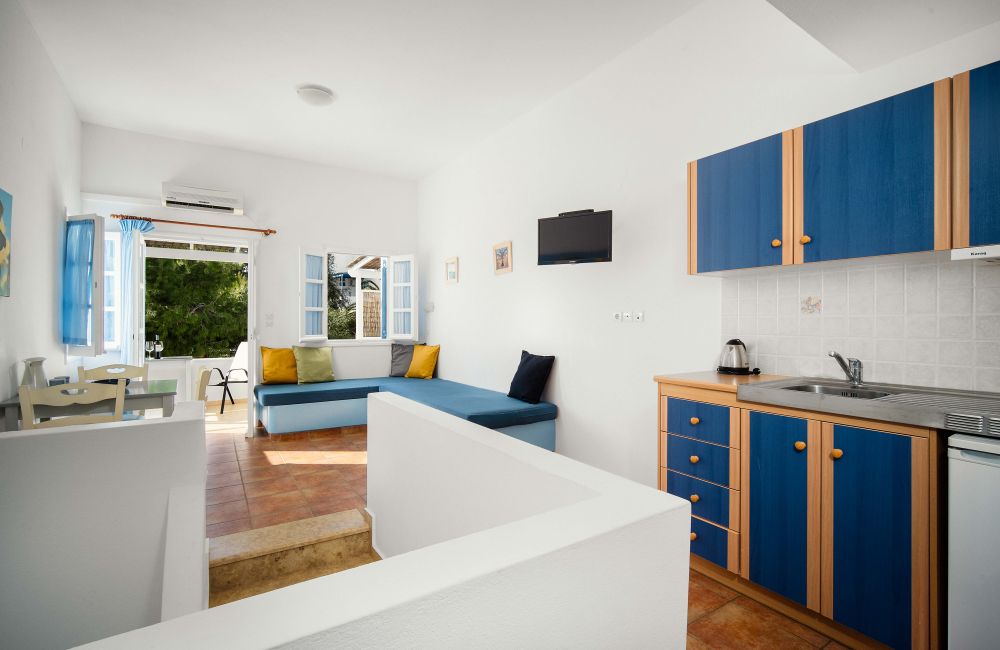 Coralli Serifos Apartments - Garden View up to 5 guests